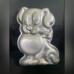 1978 Wilton Dog With Frisbee Playful Puppy Cake Pan # 502-7636